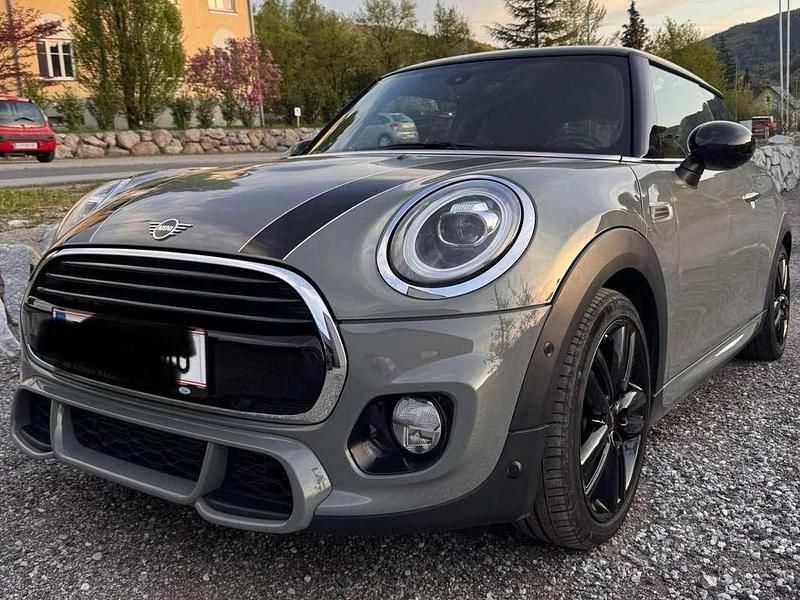 Grau Gebraucht 2019 Mini Cooper Kleinwagen | € 15.500 (Superpreis) - Bild 1/4