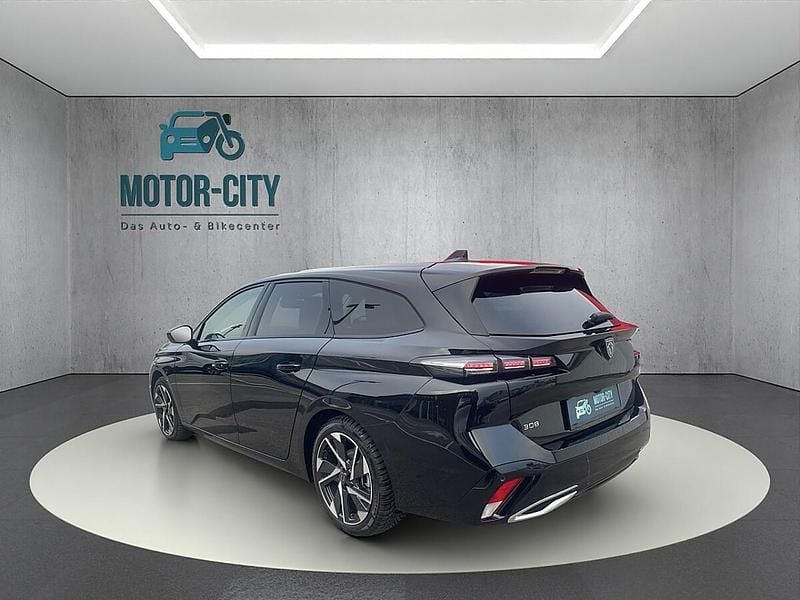 Gebraucht Peugeot 308 SW Allure 136 PS (100 kW) 2025 Schwarz Kombi