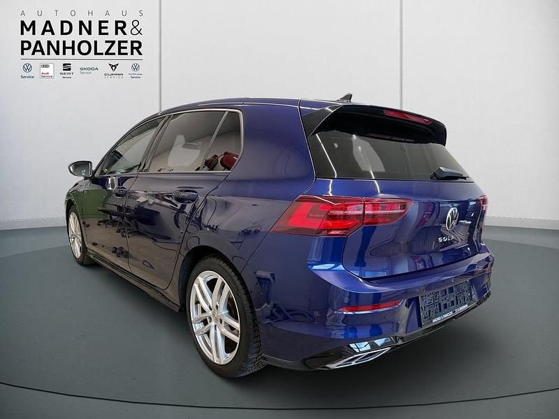 Gebraucht VW Golf VIII R-line 150 PS (110 kW) 2022 Mittelblau  metallic Limousine