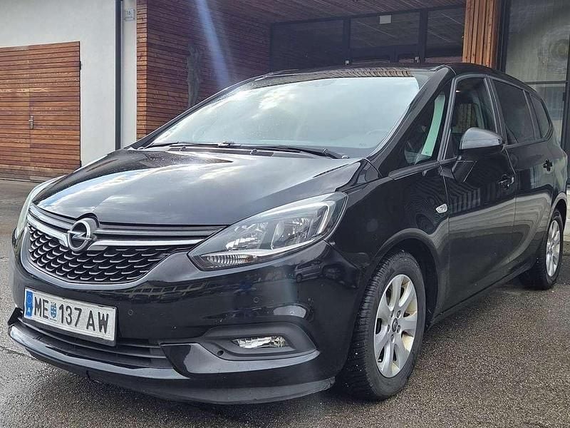 Gebraucht Opel Zafira Edition 140 PS (102 kW) 2017 Schwarz Van / Kleinbus
