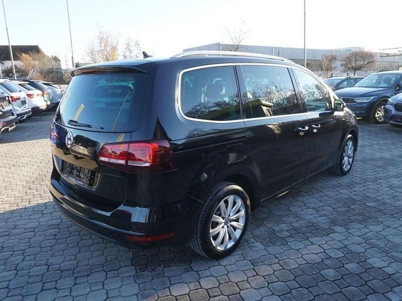 Gebraucht VW Sharan Business+ 150 PS (110 kW) 2021 Schwarz Van / Kleinbus