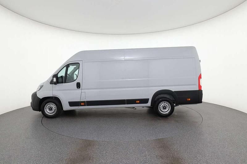 Neu Fiat Ducato 140 PS (102 kW) 2025 Grau Van