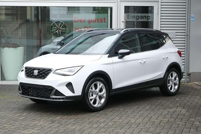 Neu Seat Arona FR 116 PS (85 kW) 2025 Weiß SUV