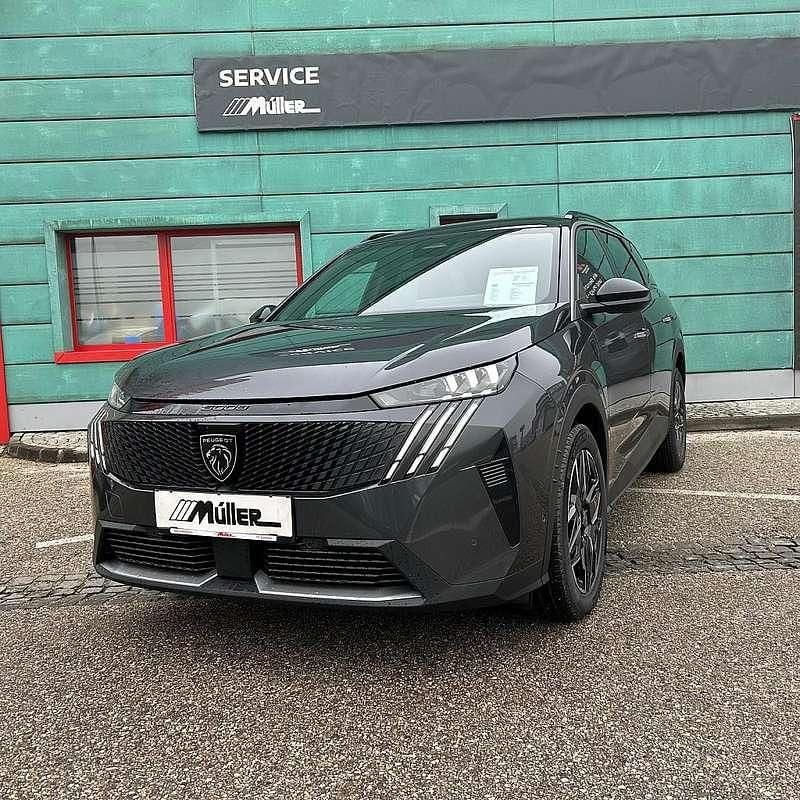 Grau Gebraucht 2024 Peugeot 5008 GT Van / Kleinbus | € 38.990 (Teuer) - Bild 1/4