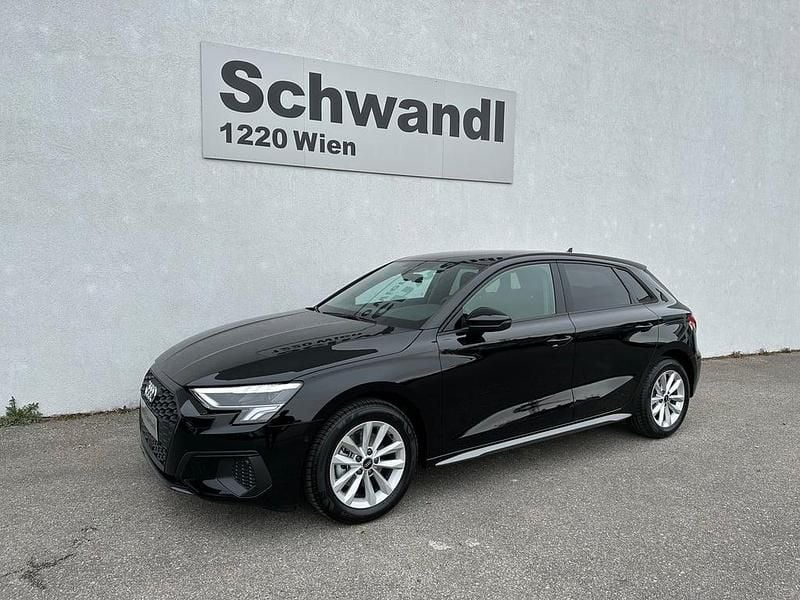 Schwarz normal Neu 2026 Audi A3 Ambiente Limousine | € 29.990 (Fairer Preis) - Bild 1/4