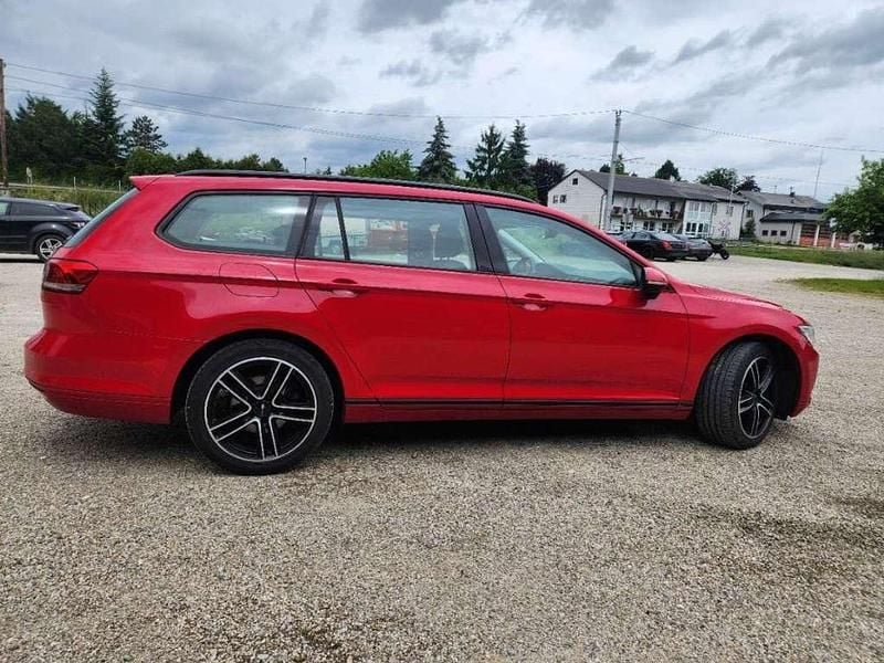 Gebraucht VW Passat Highline 120 PS (88 kW) 2015 Rot Kombi