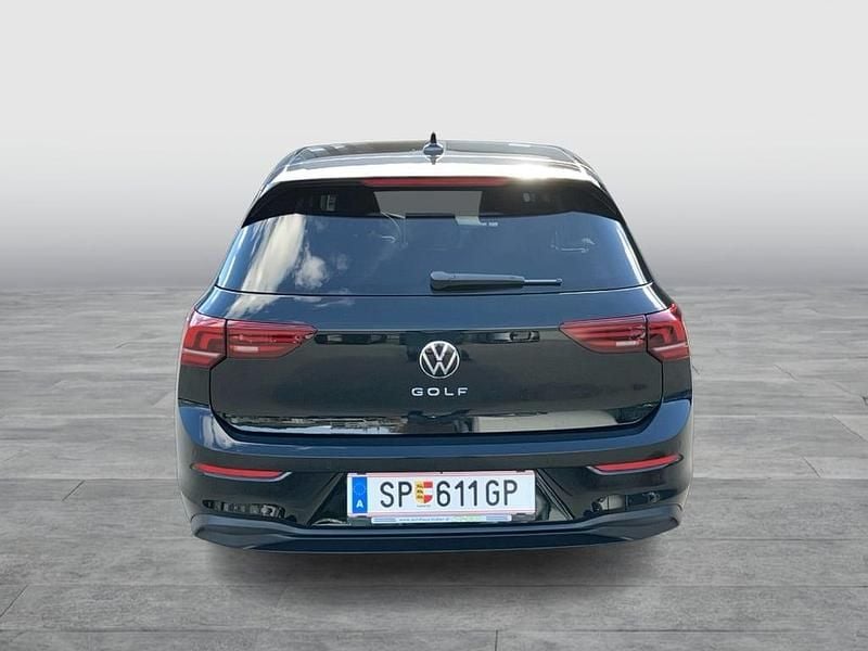 Neu VW Golf VIII 115 PS (84 kW) 2026 Schwarz  metallic
