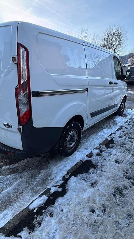 Gebraucht Ford Transit Custom Basis 101 PS (74 kW) 2015 Van / Kleinbus