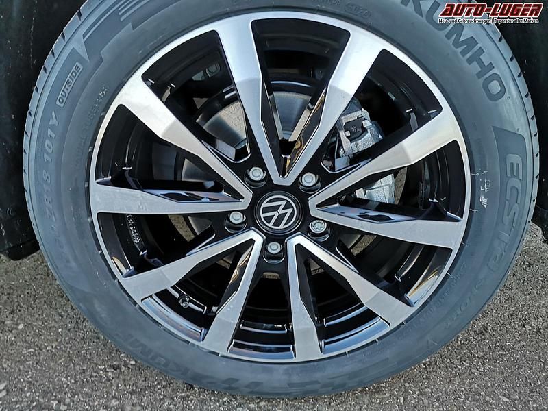 Neu VW Multivan Edition 2025 Starlightblau metallic Van