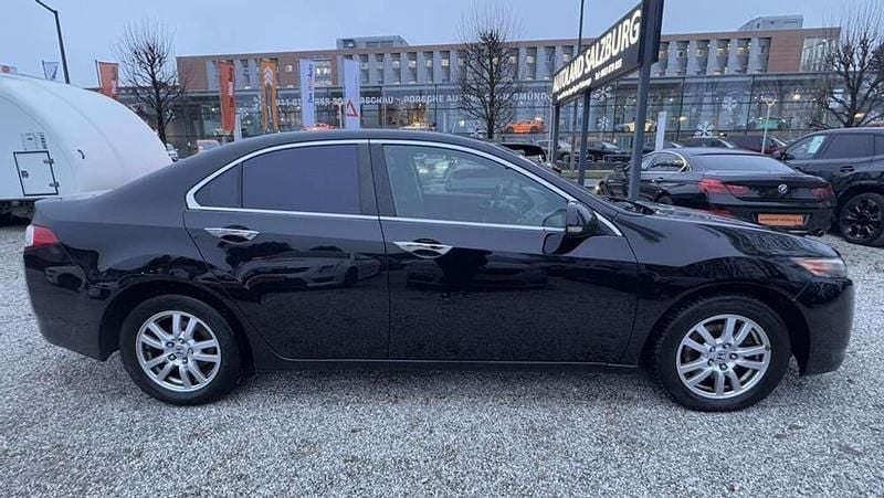 Gebraucht Honda Accord Elegance 150 PS (110 kW) 2009 Schwarz Limousine