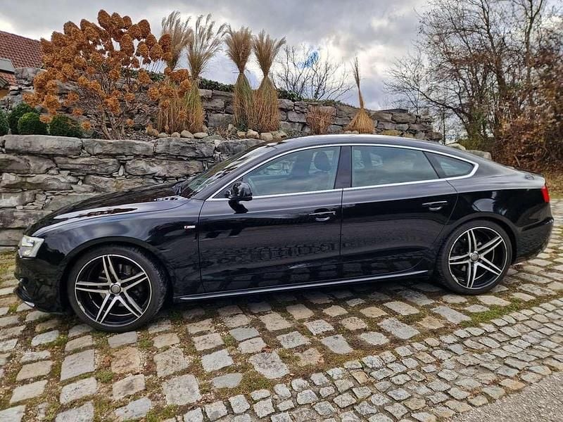 Gebraucht Audi A5 Sportback Design 230 PS (169 kW) 2016 Schwarz Kleinwagen