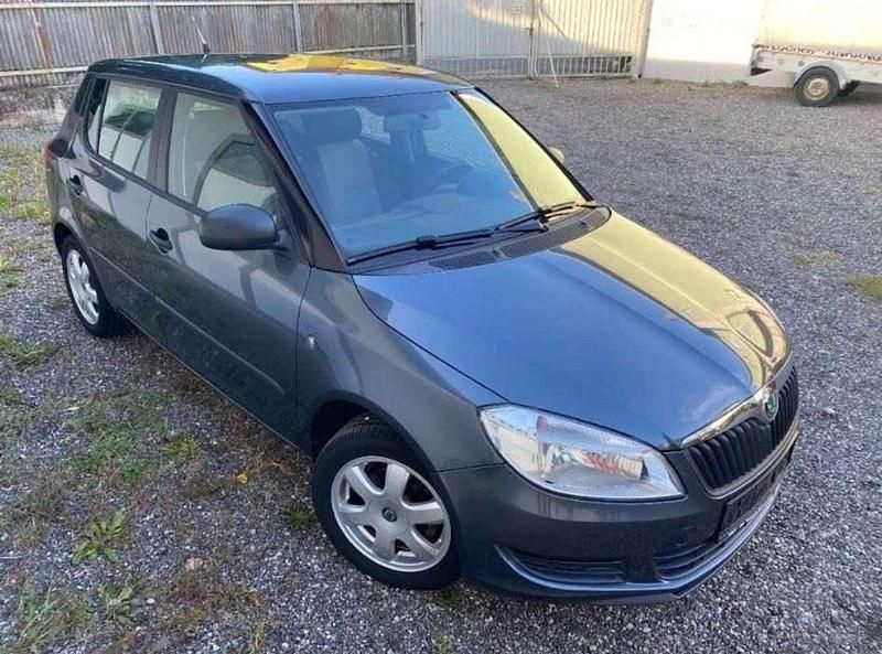 Gebraucht Skoda Fabia Active 60 PS (44 kW) 2012 Limousine