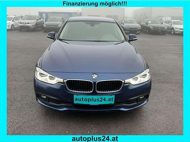 Gebraucht BMW 330 258 PS (189 kW) 2018 Blau Limousine