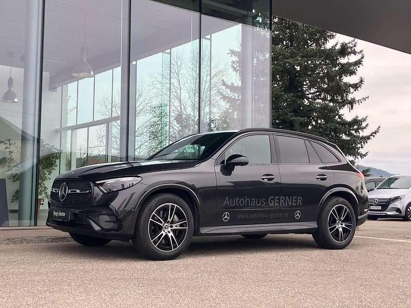 Gebraucht Mercedes GLC220 197 PS (144 kW) 2025 Grau SUV