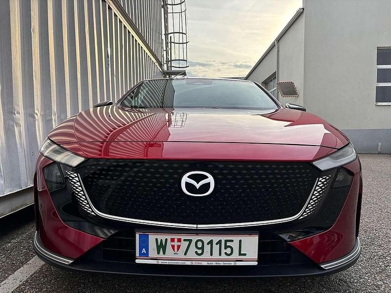 Gebraucht Mazda 6e Takumi-Line 180 kW (245 PS) 2025 Rot Limousine