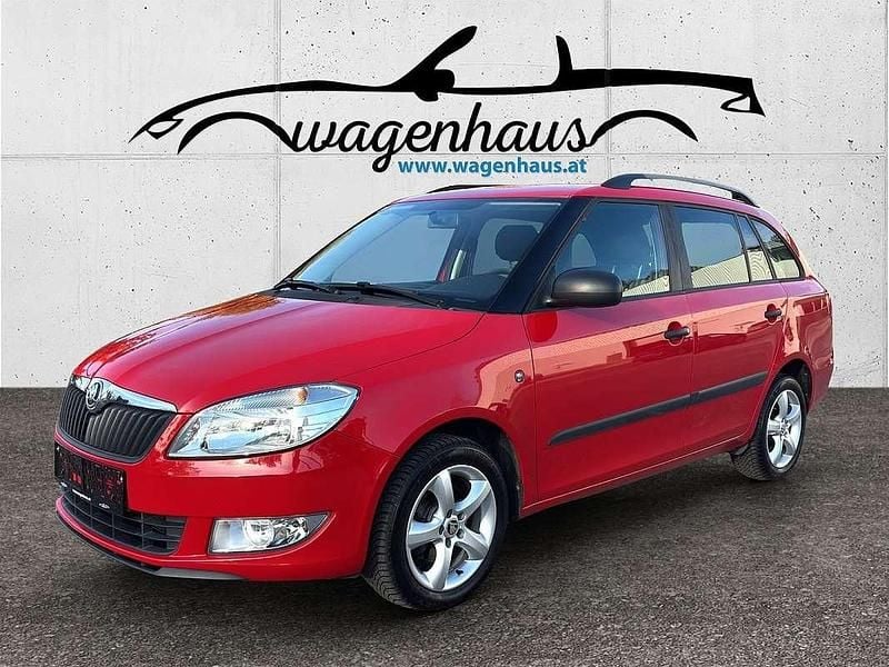 Gebraucht Skoda Fabia Active 86 PS (63 kW) 2014 Rot Kleinwagen