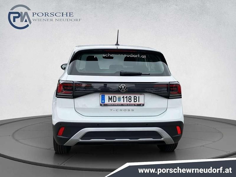 Gebraucht VW T-Cross 95 PS (69 kW) 2025 Weiß SUV