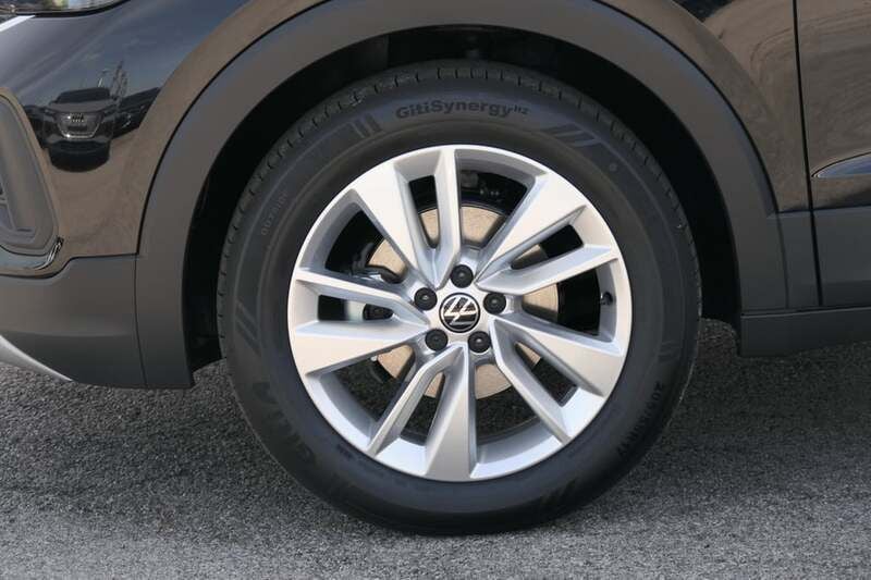 Gebraucht VW T-Cross 95 PS (69 kW) 2025 Schwarz  metallicperleffektno SUV