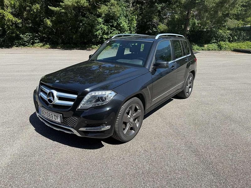 Schwarz Gebraucht 2014 Mercedes GLK220 SUV | € 18.000 (Superpreis) - Bild 1/4