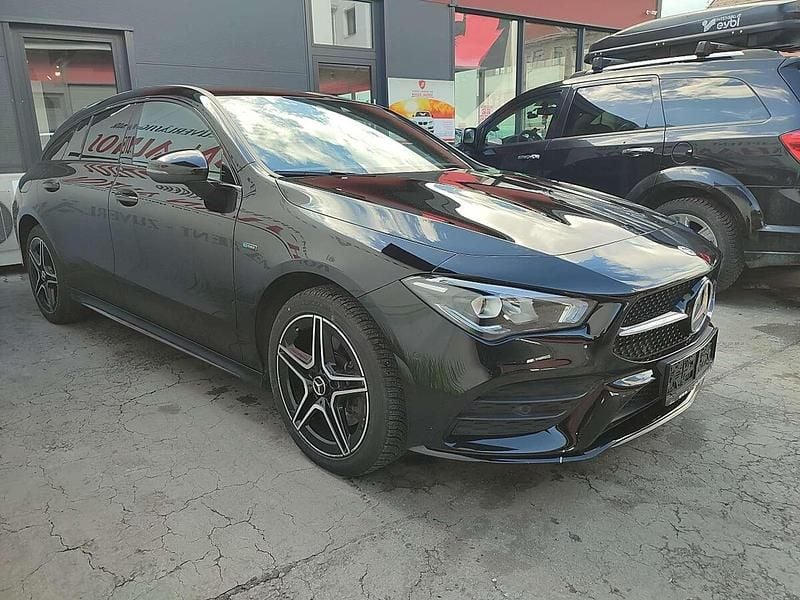 Gebraucht Mercedes CLA250e AMG 160 PS (117 kW) 2021 Schwarz Limousine