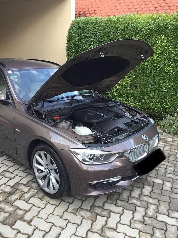 Braun Gebraucht 2014 BMW 318 Kombi | € 10.900 (Guter Preis) - Bild 1/4