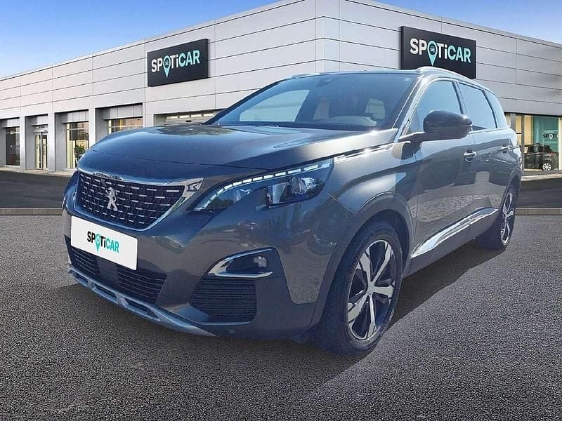 Braun Gebraucht 2019 Peugeot 5008 GT-line Van / Kleinbus | € 23.490 (Fairer Preis) - Bild 1/4