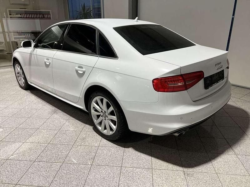 Gebraucht Audi A4 Sport 245 PS (180 kW) 2014 Weiß Limousine