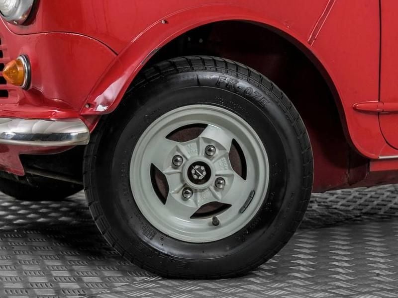 Gebraucht Austin Mini 63 PS (46 kW) 1980 Rot Van