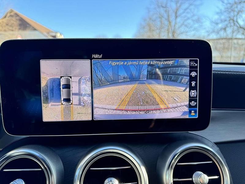 Gebraucht Mercedes C220 AMG line 194 PS (142 kW) 2019 Limousine