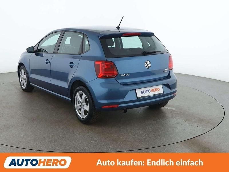 Gebraucht VW Polo LOUNGE 90 PS (66 kW) 2015 Blau Kleinwagen