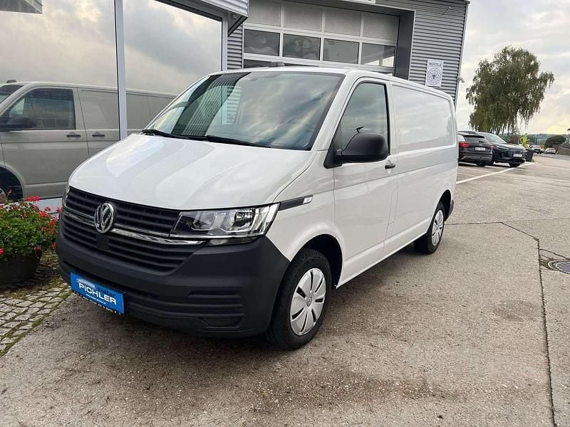 Gebraucht VW T6.1 150 PS (110 kW) 2021 Weiss  normal Van