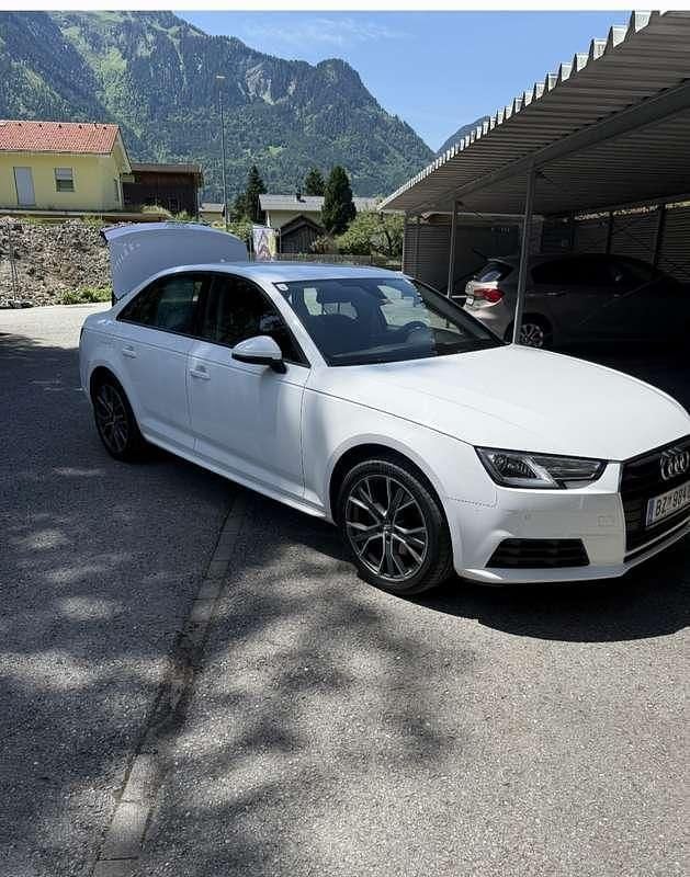 Gebraucht Audi A4 Design 150 PS (110 kW) 2018 Weiß Limousine