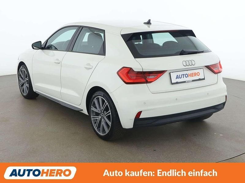 Gebraucht Audi A1 95 PS (69 kW) 2021 Weiß SUV