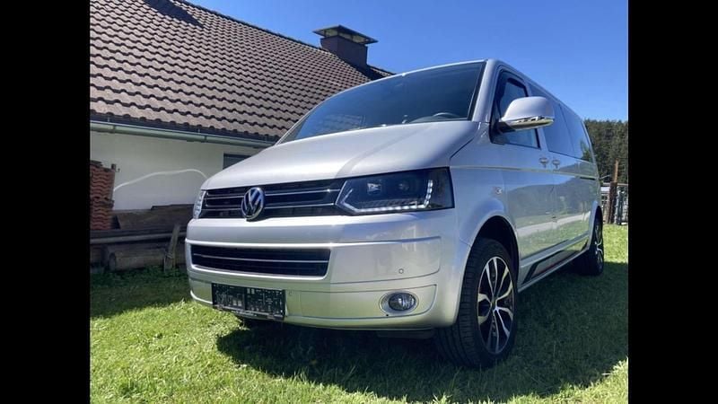 Gebraucht VW Multivan Highline 140 PS (102 kW) 2015 Van