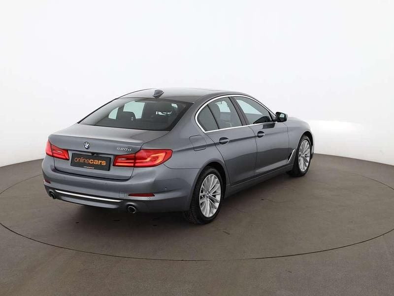 Gebraucht BMW 520 Luxury Line 190 PS (139 kW) 2020 Blau Limousine