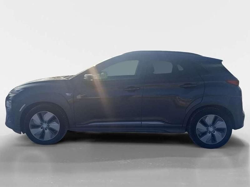 Gebraucht Hyundai Kona Basis 100 kW (136 PS) 2020 Grau SUV