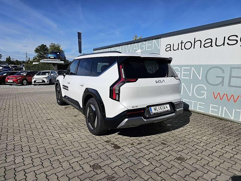 Gebraucht Kia EV9 Earth 150 kW (204 PS) 2023 Weiß SUV