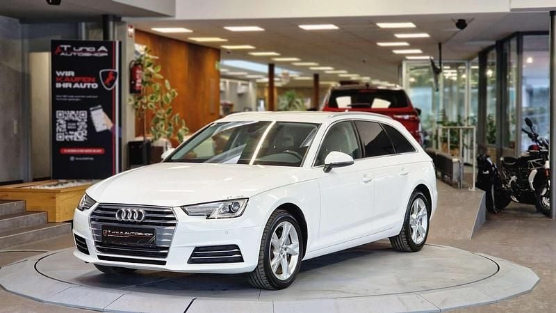 Gebraucht Audi A4 Sport 190 PS (139 kW) 2018 Weiß Kombi