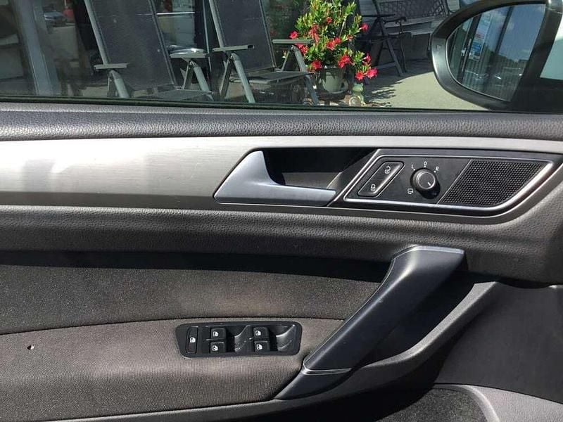 Gebraucht VW Golf Sportsvan 86 PS (63 kW) 2016 Van / Kleinbus