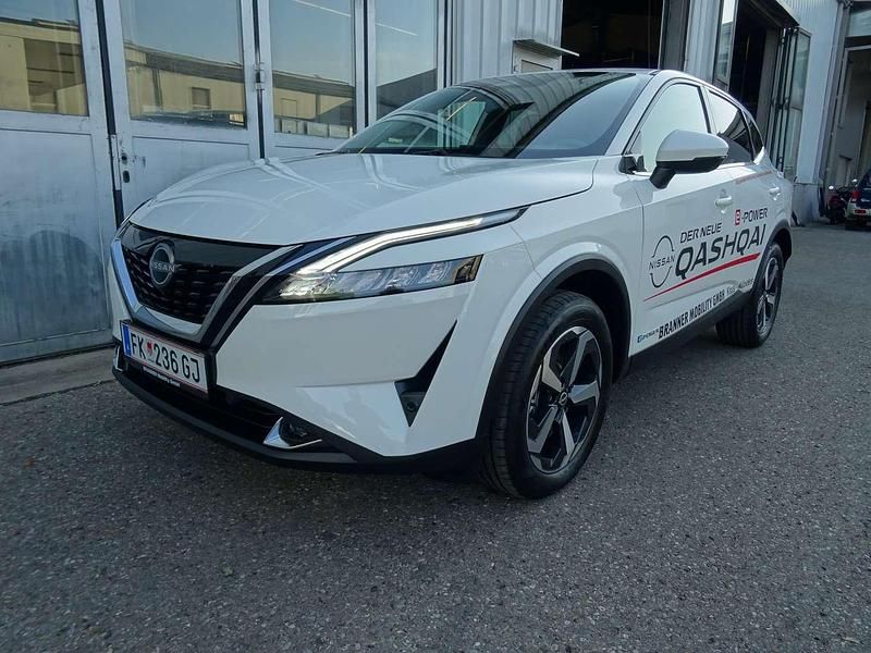 Weiß Gebraucht 2023 Nissan Qashqai N-Connecta SUV | € 35.990 - Bild 1/4