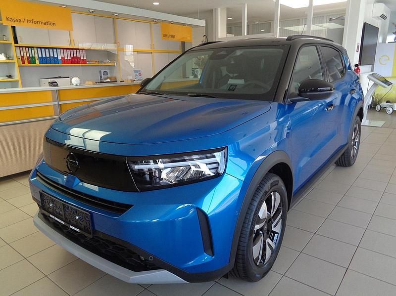 Neu Opel Frontera 146 PS (107 kW) 2025 Blau SUV