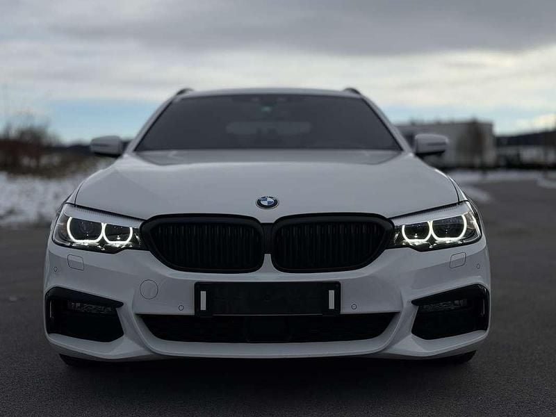 Gebraucht BMW 518 M Sport 150 PS (110 kW) 2018 Weiß Kombi