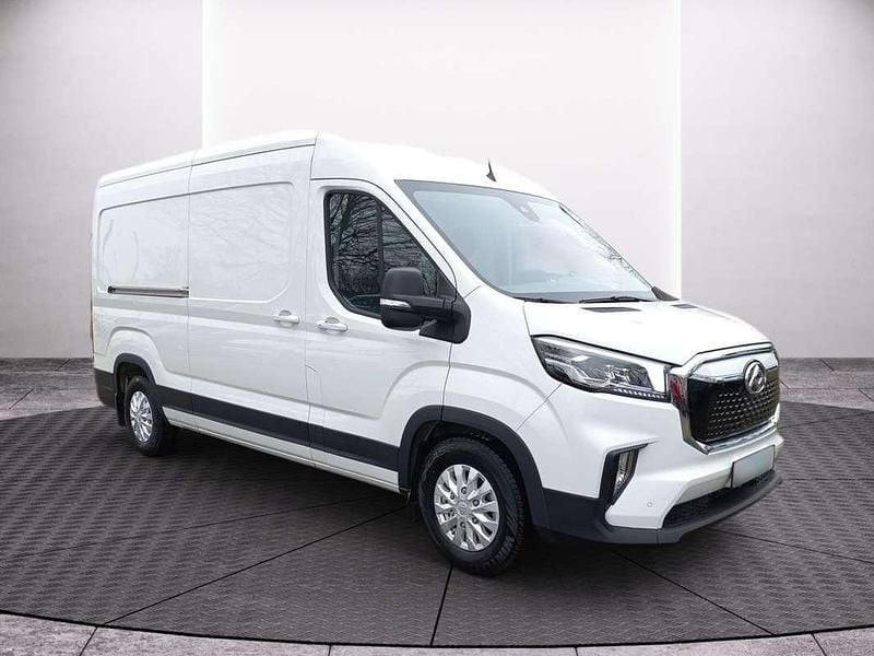 Neu Maxus eDeliver 9 150 kW (204 PS) 2025 Weiß Van