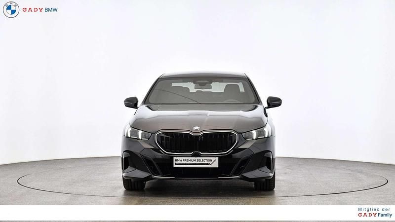 Gebraucht BMW 540 M Sport 303 PS (222 kW) 2025 Schwarz Limousine