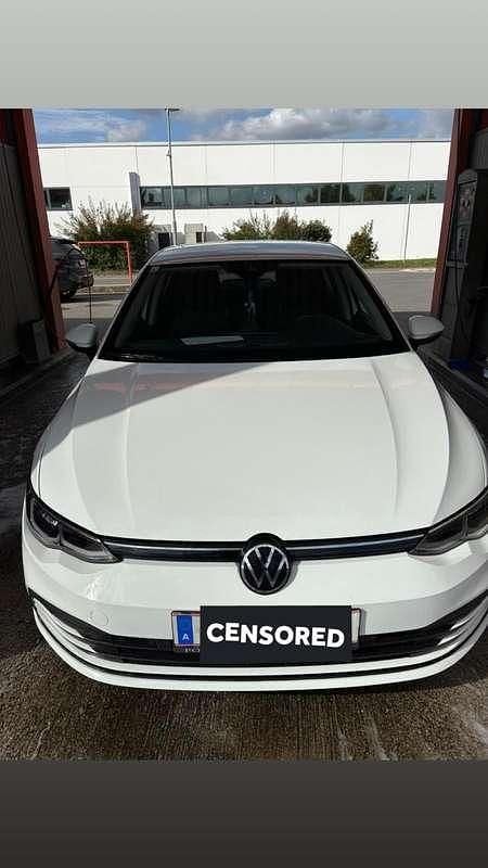 Gebraucht VW Golf VIII Life 110 PS (80 kW) 2022 Limousine