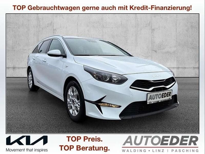 Gebraucht Kia Ceed Sportswagon Silver 160 PS (117 kW) 2022 Weiß Kombi