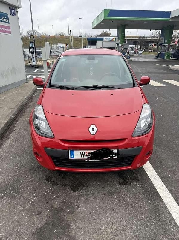 Gebraucht 2011 Renault Clio II Limousine | € 4.999 (Etwas zu teuer) - Bild 1/4