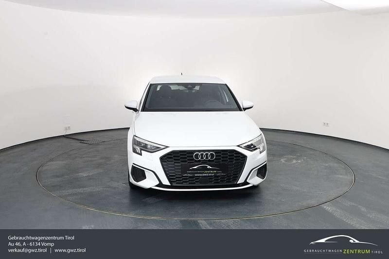 Gebraucht Audi A3 Ambiente 204 PS (150 kW) 2022 Weiß Limousine