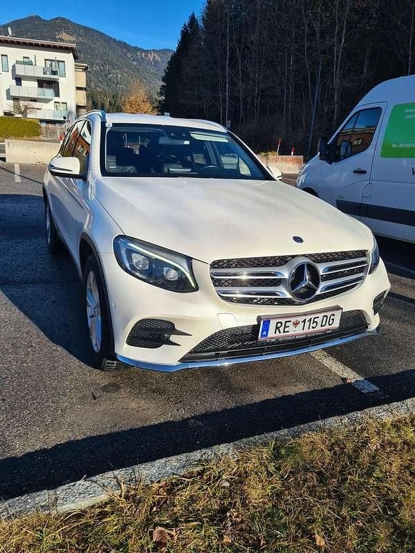 Gebraucht Mercedes GLC220 170 PS (125 kW) 2017 Weiß SUV