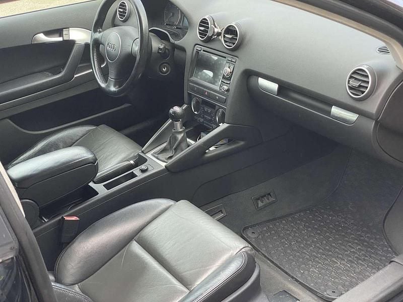 Gebraucht Audi A3 Design 105 PS (77 kW) 2005 Limousine